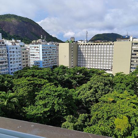 A Uma Quadra Da Praia De Copacabana Rio de Janeiro Extérieur photo